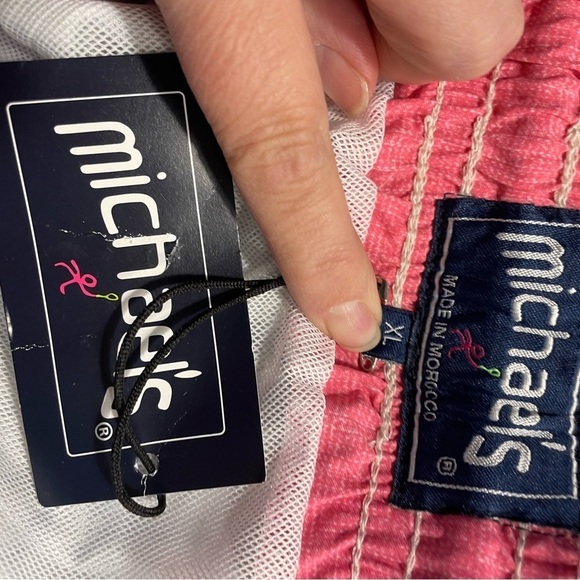 MICHAEL’S NWT swim trunks with tropical flowers and birds - Picture 2 of 3